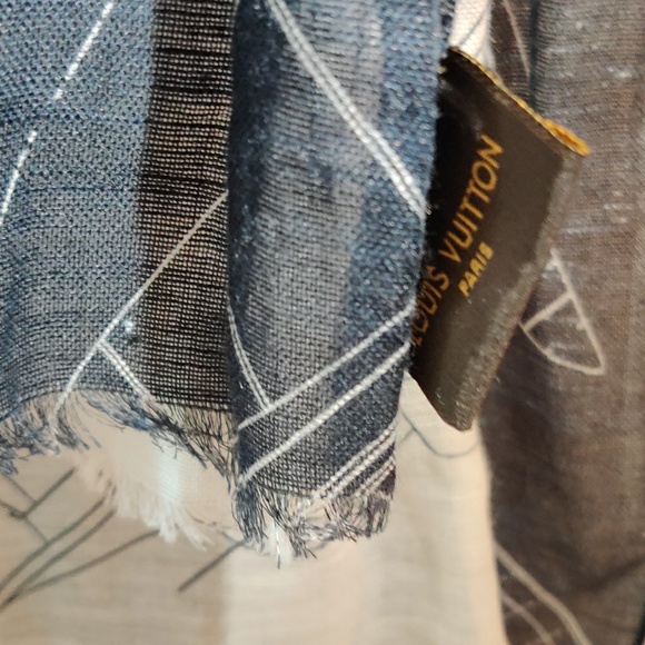 Louis Vuitton Americas Cup stole scarf - Picture 2 of 5